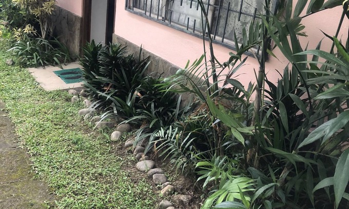 Roble Apartment | Comfortable Apartment in the Heart of Mata de Platano