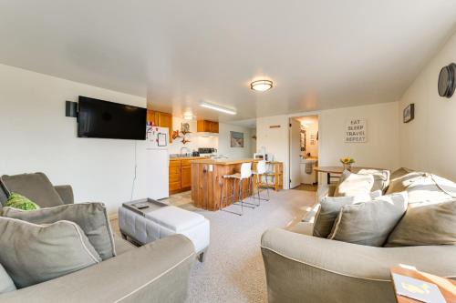 St Ignace Apartment | Cozy Retreat Near Lake Huron and Mackinac Island
