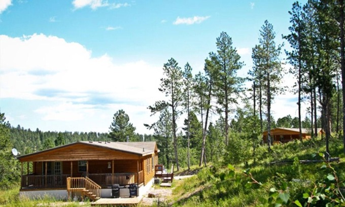 Custer Cabin | Inviting Aspen Cabin with Private Hot Tub & Pool Access