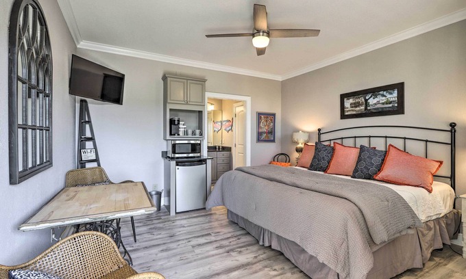 Auburn Apartment | Inviting Auburn Studio Near University with Great Amenities!