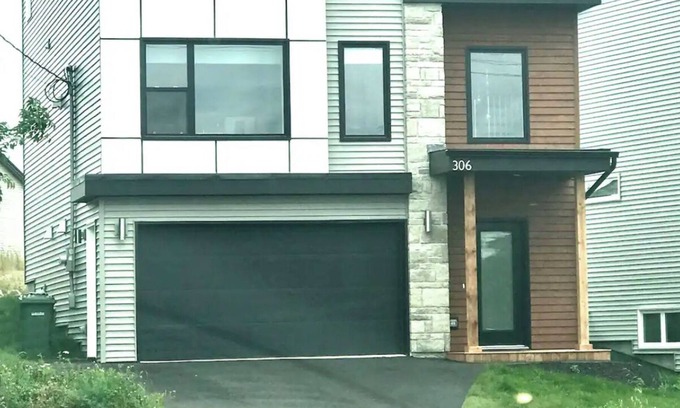 Halifax House | Cozy Basement Suite.