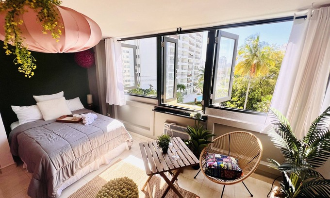 San Juan Condo | Inviting Beach Studio with Pool and Pet-Friendly Amenities