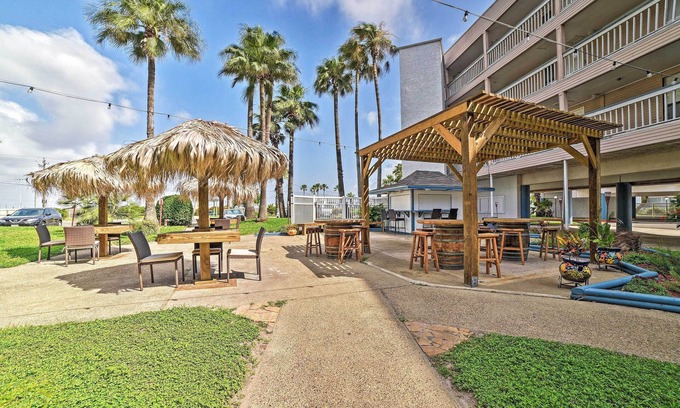 North Beach Condo | Beach View Getaway with Pool & Spa Amenities Await!