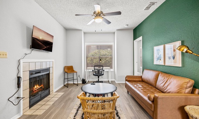 Milwood Apartment | Charming BoHo 2bd Apartment with Pool in Cedar Park