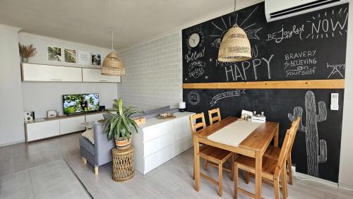 g.k. Strelbishte Apartment | Charming Boho Apartment - Guest Rated 10/10, Child Friendly