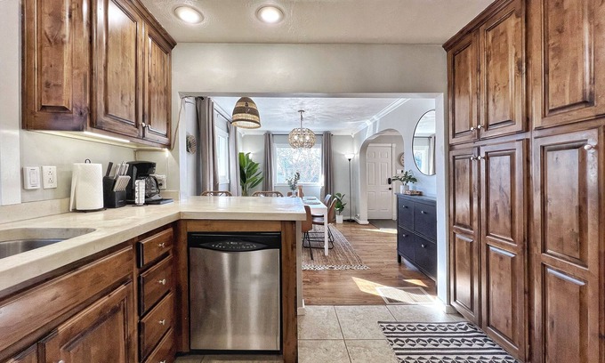 Liberty Wells House | Charming Bungalow with Spa & Family-Friendly Amenities