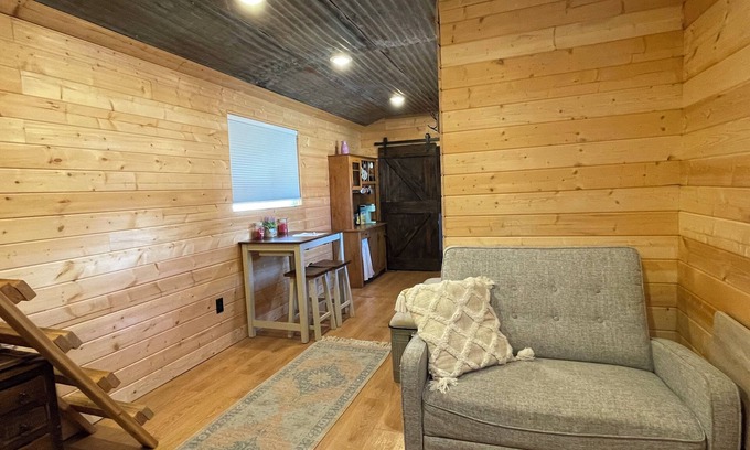 Newman Lake Cabin | Inviting Cabin near CDA and Spokane with Child-Friendly Perks