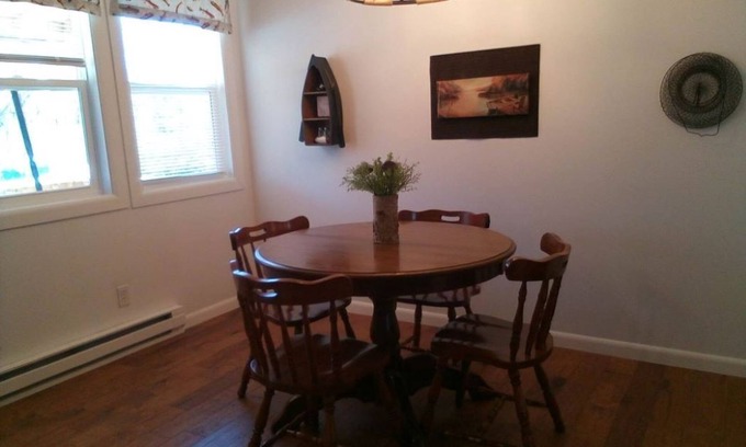 Carbondale Cabin | Inviting Cabin Near Lake with Family-Friendly Amenities