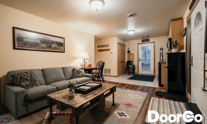Fish Creek Cottage | Relaxing Retreat with Heated Pool by Peninsula State Park