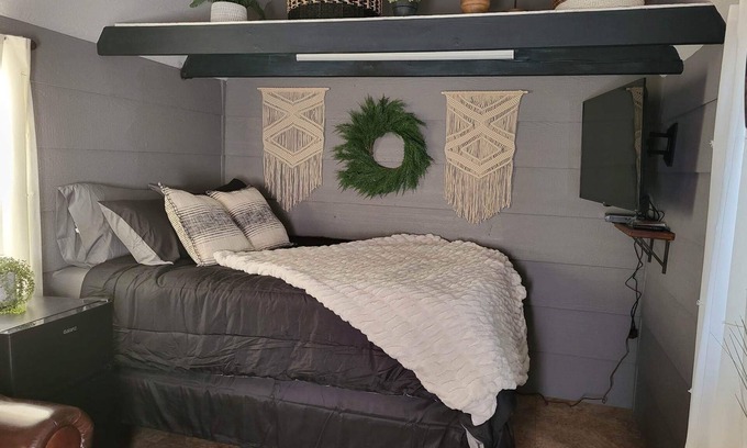 Proctor Cabin | Charming Riverfront Cabin with Golfing and Family Amenities