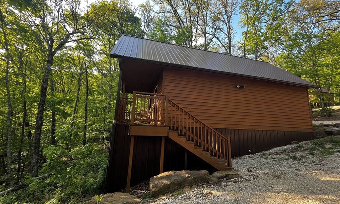 Winslow Cabin | Charming Woodland Cabin with Pool and Pond Access