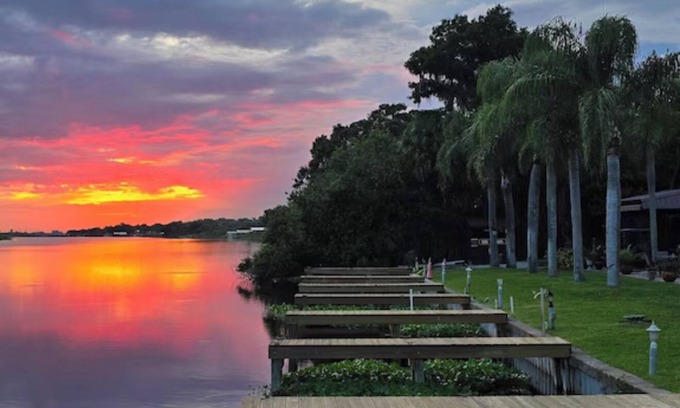 Okeechobee Cabin | Inviting Lake Log Cabin with Pool on Beautiful Okeechobee