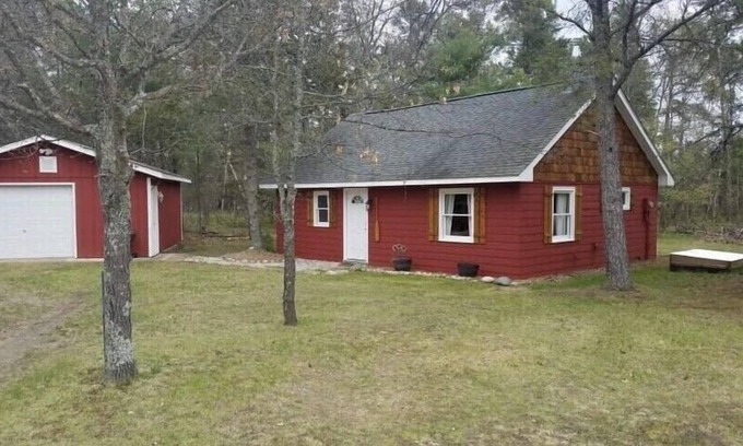 Grayling Cabin | Idyllic Cabin Retreat by the Au Sable with Pool & Kitchen