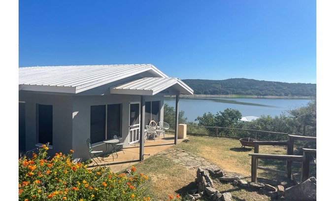 Llano County Cottage | Inviting Cabin Retreat on Lake Buchanan with Ocean View