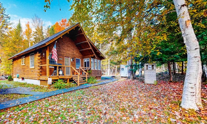 Beaver Cove House | Cozy Cabin Retreat with Porch, Firepit & Family-Friendly Amenities