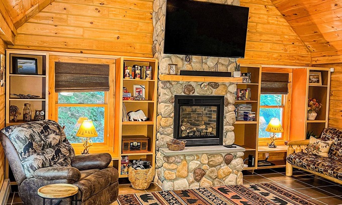Laconia Cabin | Cozy cabin with sauna, minutes from Weirs Beach.