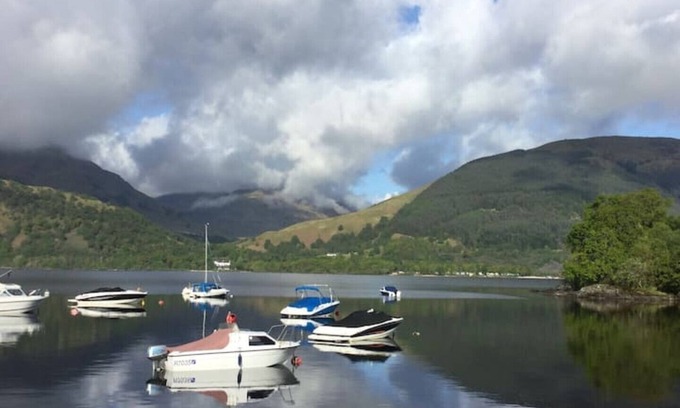 Rowardennan Cabin | Rustic Cabin with Breathtaking Loch Lomond Views