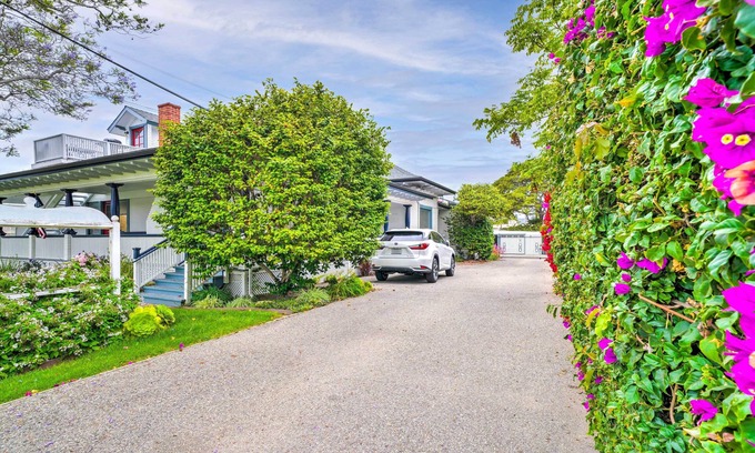 Carpinteria Apartment | Inviting Carpinteria Apartment: Family-Friendly and Walkable