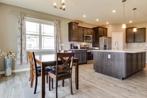 Plainfield House | Child-Friendly Cartersburg Retreat Near Indianapolis