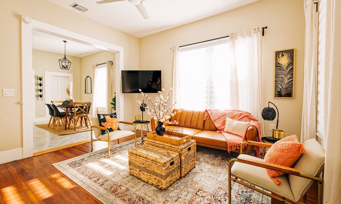 Riverside House | Private House with Pool, 6 Min to Downtown San Antonio