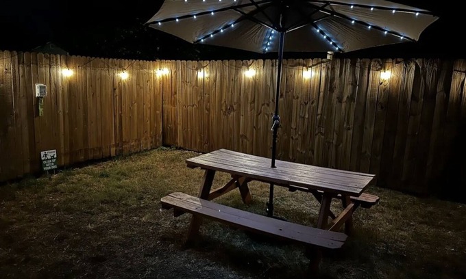Blanco Cottage | Pet-Friendly Retreat with Fenced Yard & Top-Rated Comfort