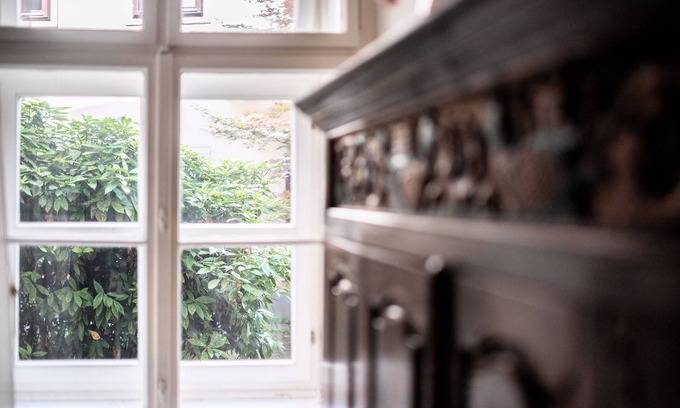 Sankt Ulrich Apartment | Inviting Central Flat in Spittelberg with Breakfast Included