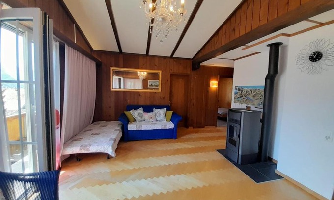 Goldswil Apartment | Inviting Chalet by Interlaken with Parking & Family-Friendly Amenities