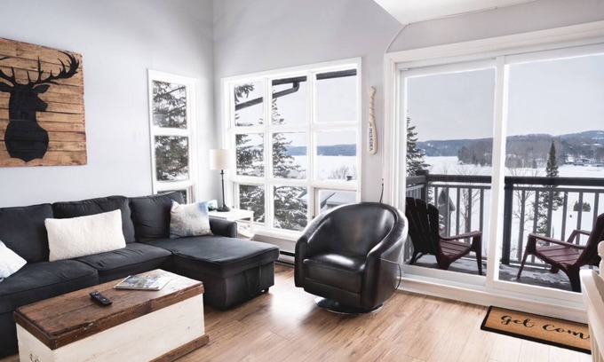 Huntsville Ski Chalet | Charming Chalet with Lake Views and Pool Amenities