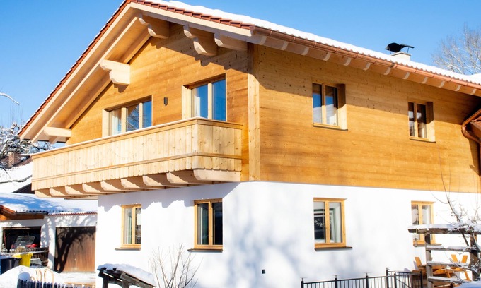 Grosswell Ski Chalet | Charming Chalet with Mountain Views and Pool Access