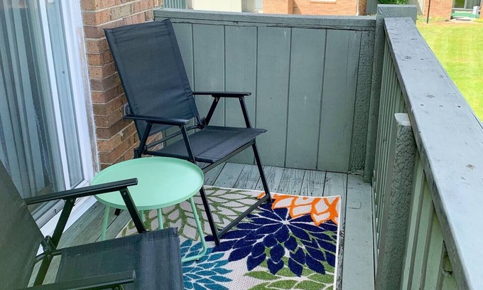 Lima Condo | Budget-Friendly Condo with Pool & Breakfast Near Downtown