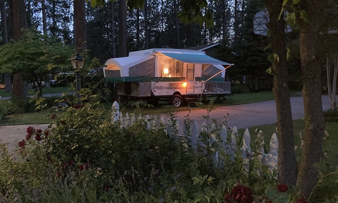 Coeur d'Alene House | Beautiful Hayden: Premier Stay with Ocean Views & Bike Trails