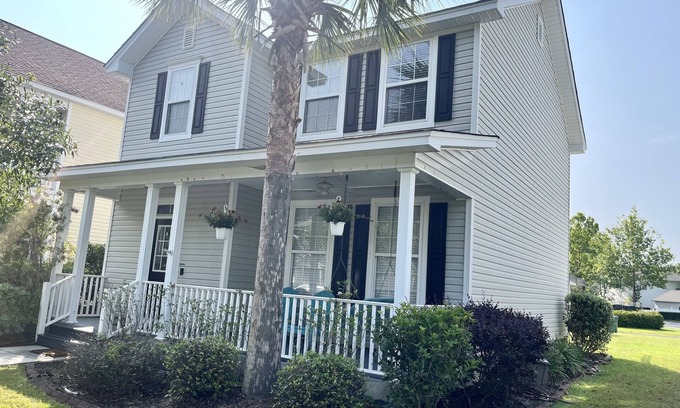 Bluffton House | Inviting Pet-Friendly Home in Downtown Bluffton - 9.8/10