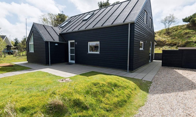 Rindby Strand House | Family-Friendly Holiday Home for 8 in Beautiful Fanø
