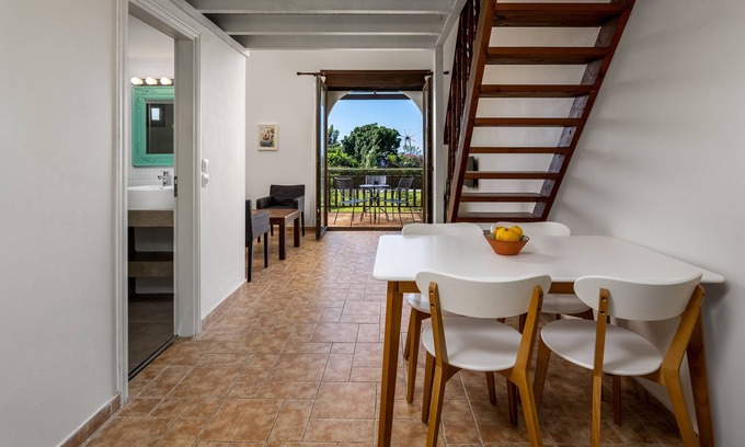 Ialyssos Apartment | Charming Sea View Apartment with Breakfast at Eleftheria