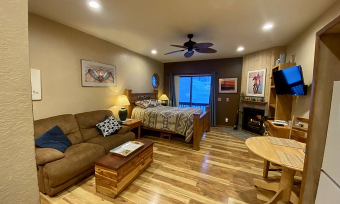 Purgatory Condo | Inviting Condo Next to Purgatory Ski Resort with Pool