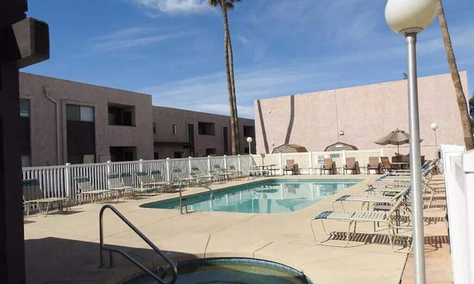 Chandler Condo | Charming Condo with Balcony in Gated Community - 9.4/10