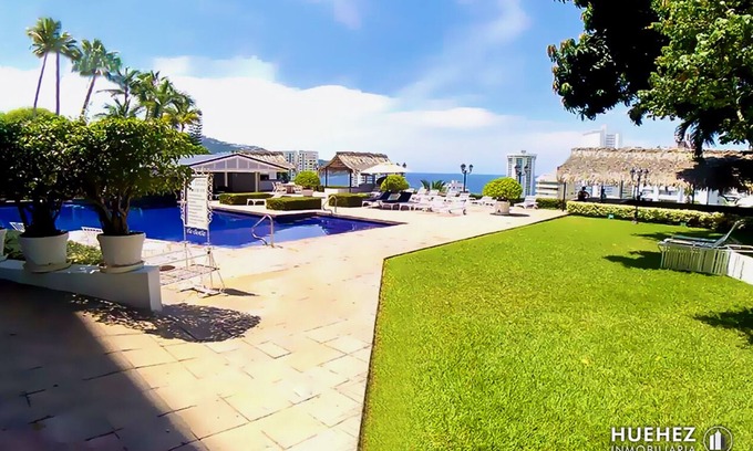 Club Deportivo Apartment | Cozy Condo in Acapulco – Perfect for Long Stays & Work Trips
