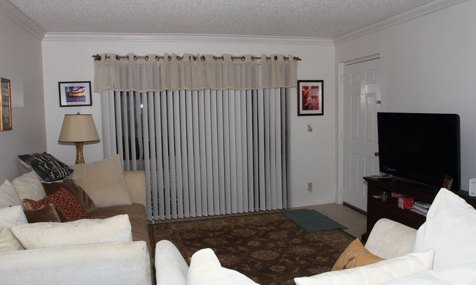 Boynton Beach House | Inviting Condo with Pool & Family-Friendly Amenities