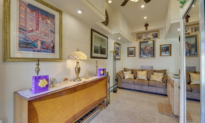 Elmont Apartment | Inviting Elmont Retreat with Patio & Family-Friendly Perks