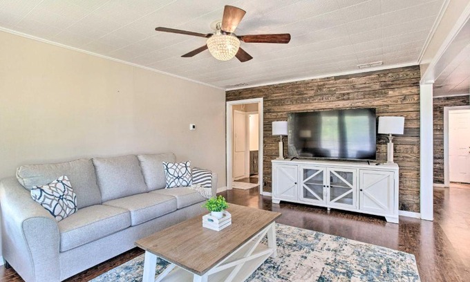 Sherman House | Charming Sherman Home with Private Yard & Family Amenities