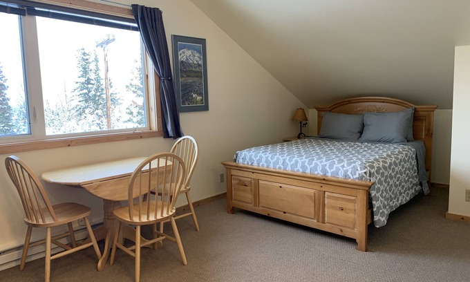 Healy Apartment | Guest Rated 9.8: Convenient Studio with Kitchenette