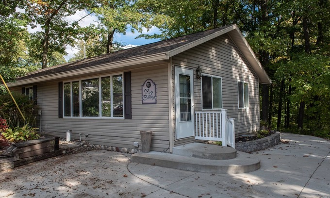 Harrison House | Inviting Cottage Near Budd Lake: Beach Access & Ocean Views