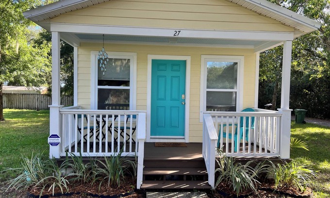 St. Augustine House | Inviting Cottage Near Historic Downtown with Pool & Parking