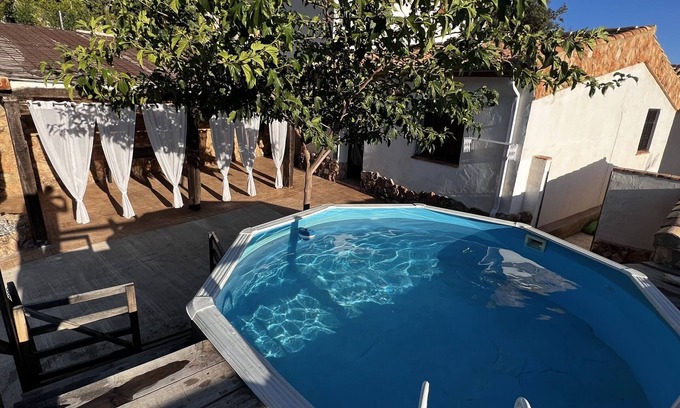 Campocamara Cottage | Cozy Cottage in Almicerán Valley: Adventure & Serenity Near Sierra de Cazorla