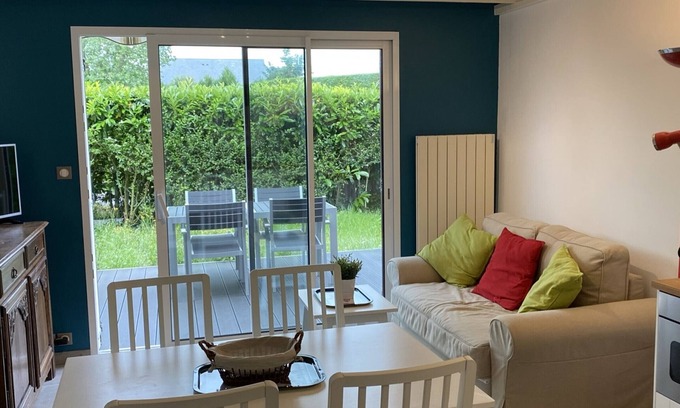 Cabourg Apartment | Cozy Cabourg Apartment with Spa & Kitchen, Perfect for Families