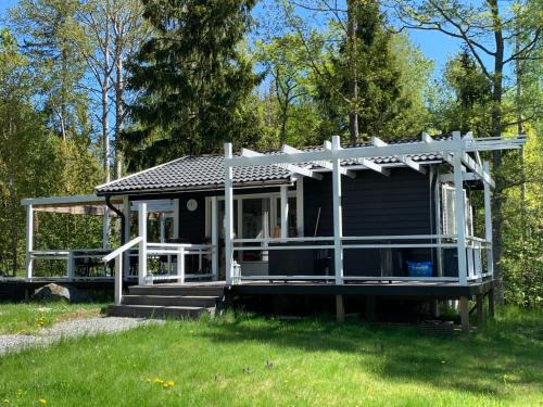Gashaga Cabin | Inviting Cottage with Ocean Views and Hot Tub
