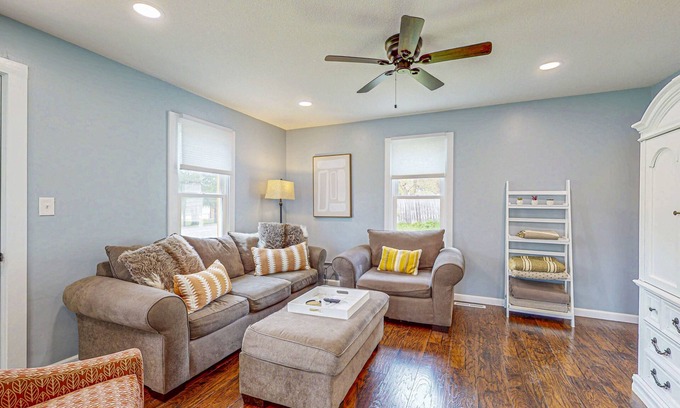 Bellaire House | Cozy Cottage – Walk to Beach, Brewery & More | Near Torch Lake & Shanty Creek