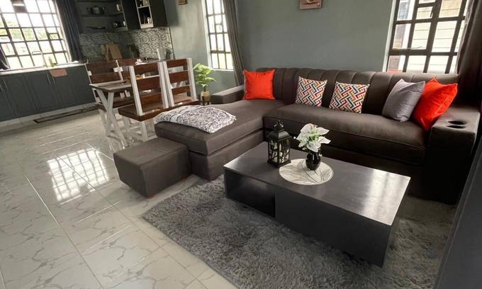 Nanyuki Cottage | Cozy cottage with free WiFi in charming Nanyuki with rooftop Mt. Kenya views.