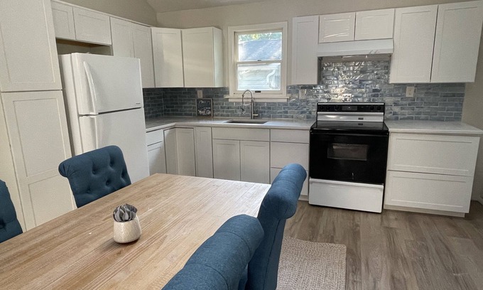 Town of Richmond House | Charming Cottage with Honeoye Lake Access and Great Amenities