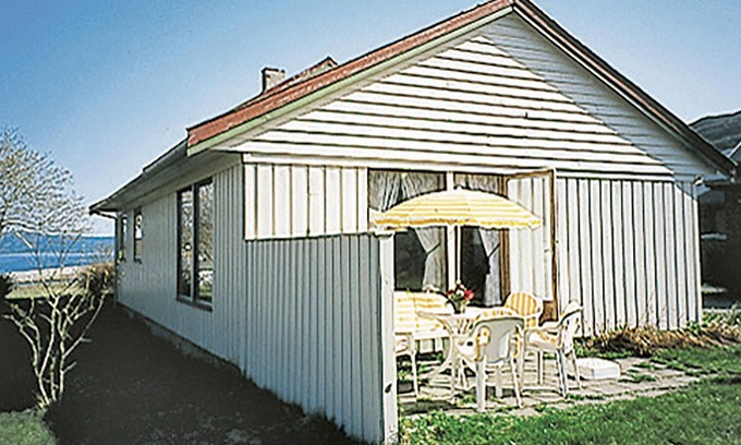 Selva Apartment | Charming Cottage with Garden in Prime Fishing Area